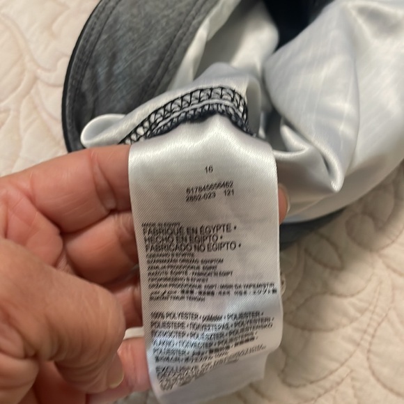 Hurley boys Black Striped Swim Shorts Sz 16 - Picture 9 of 9